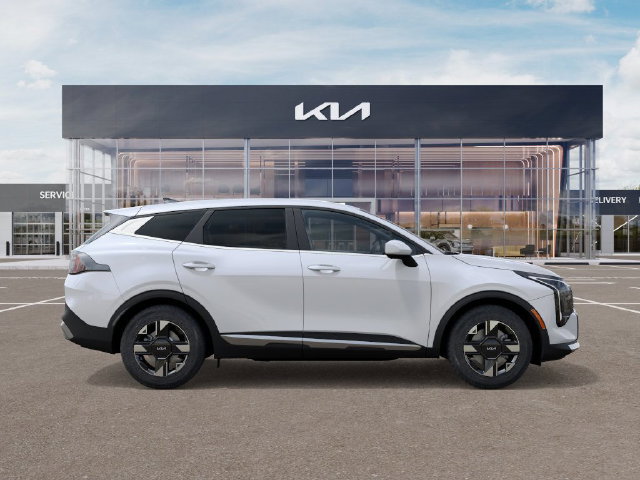 New 2026 Kia Sportage LX FWD image 7