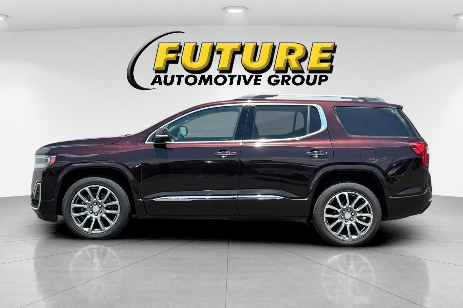 Used 2021 GMC Acadia Denali w/ Denali Technology Package AWD/4WD image 7