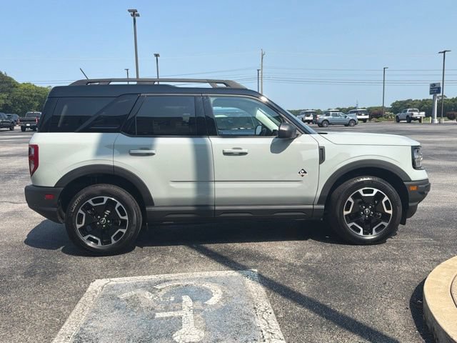 Certified 2023 Ford Bronco Sport Outer Banks w/ Tech Package AWD/4WD image 4