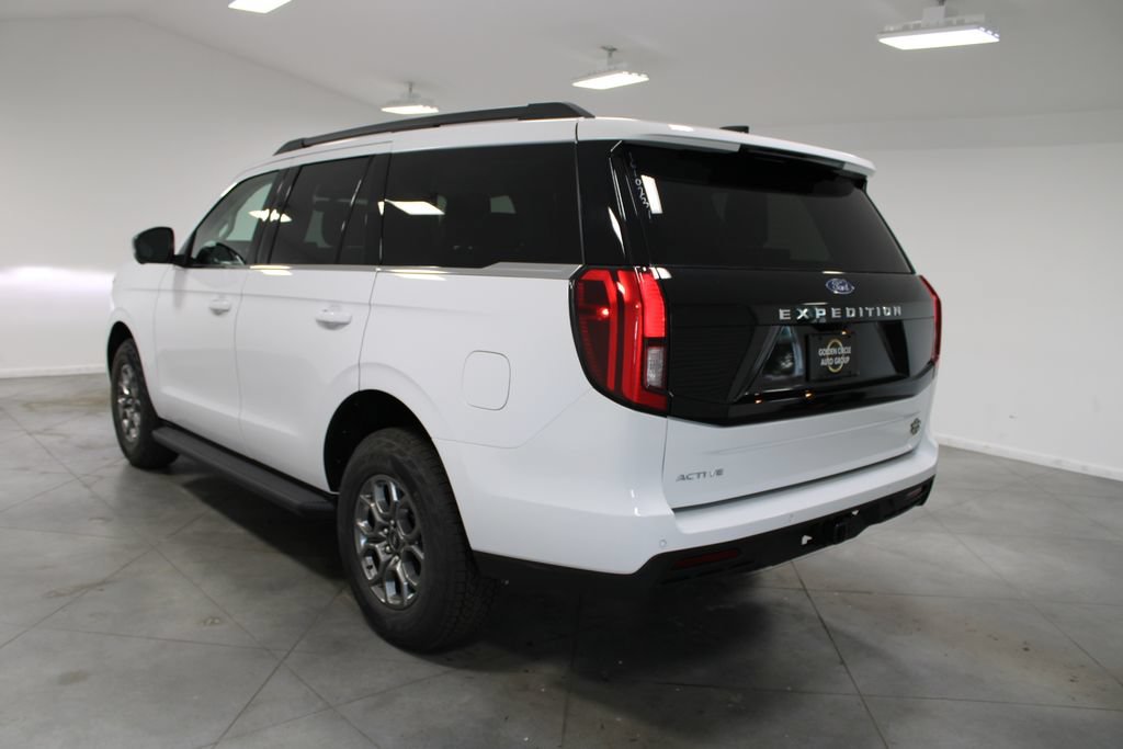 New 2026 Ford Expedition Active RWD image 6