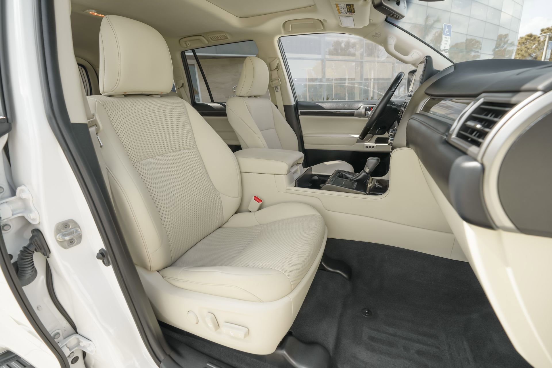 Used 2023 Lexus GX 460 Premium image 42