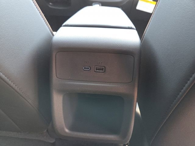 New 2026 Buick Envista Sport Touring FWD image 17