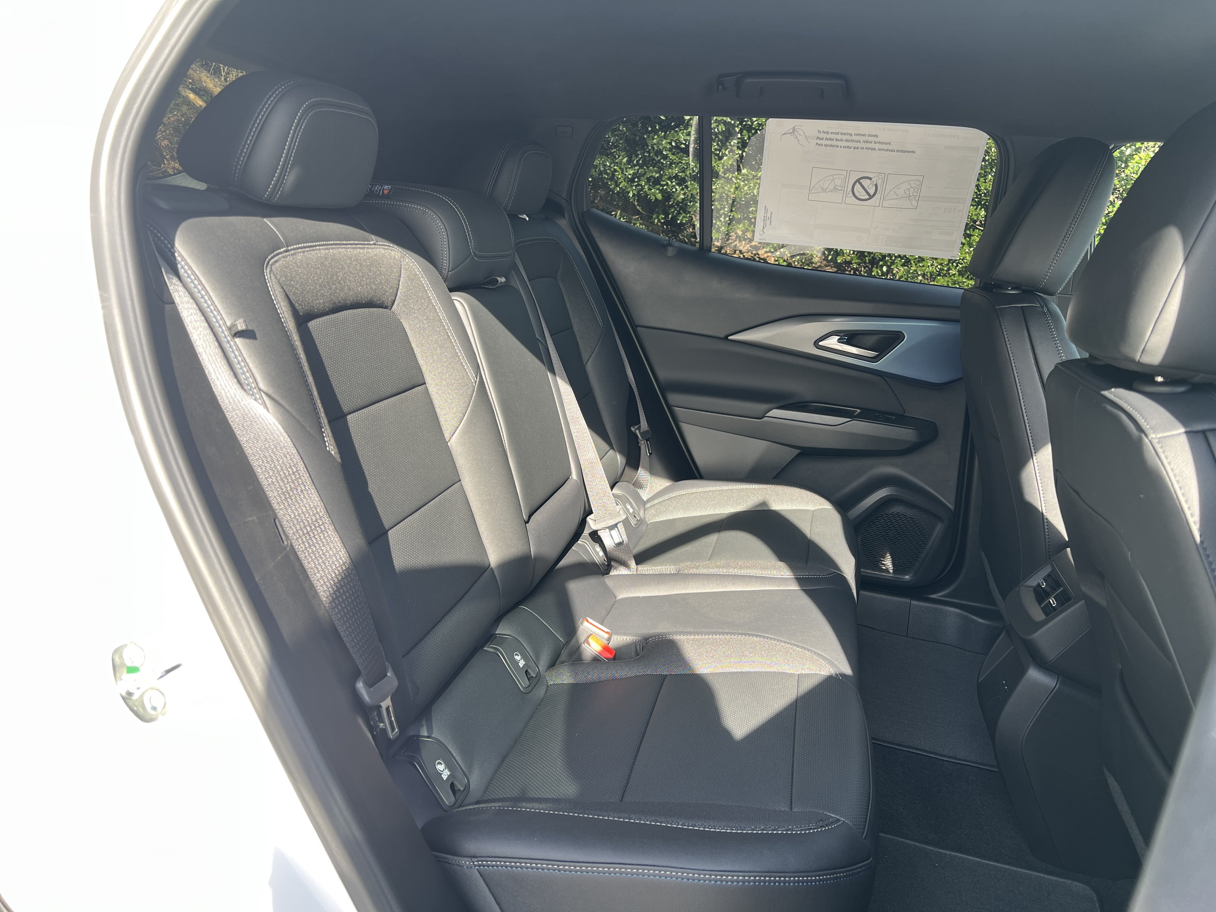 New 2026 Chevrolet Equinox EV LT AWD/4WD image 32