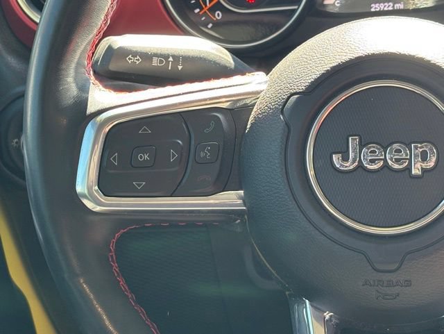 Used 2023 Jeep Wrangler Unlimited Rubicon w/ Cold Weather Group AWD/4WD image 19