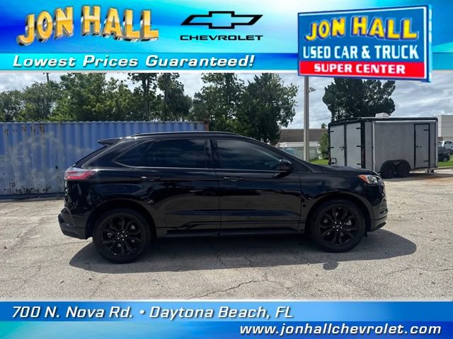 Used 2024 Ford Edge SE w/ Black Appearance Package image 16