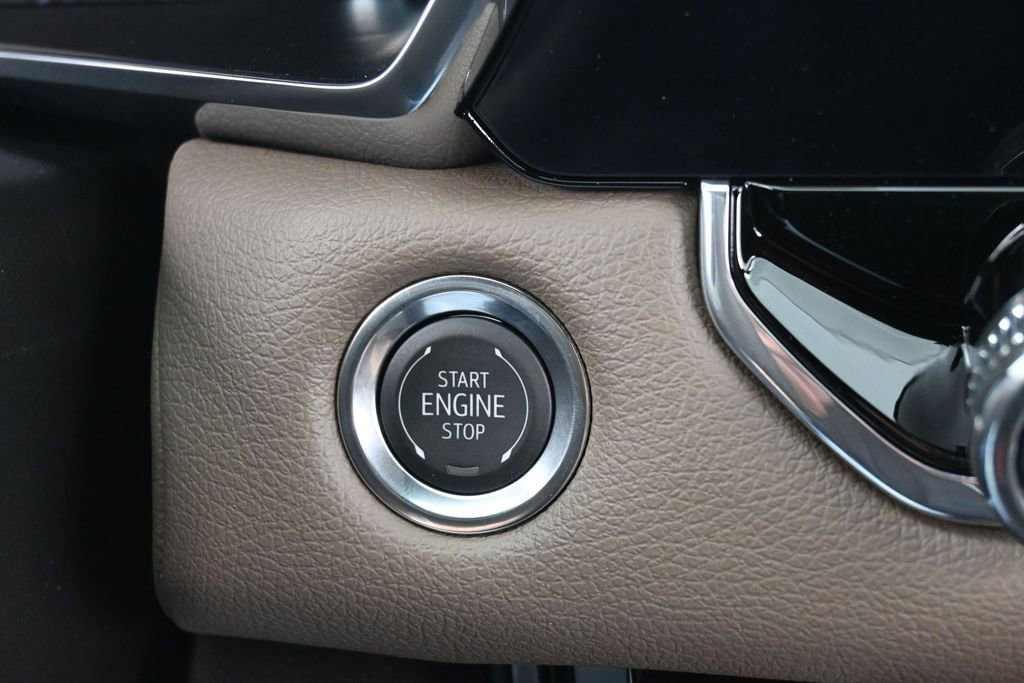 New 2026 GMC Canyon Denali AWD/4WD image 14