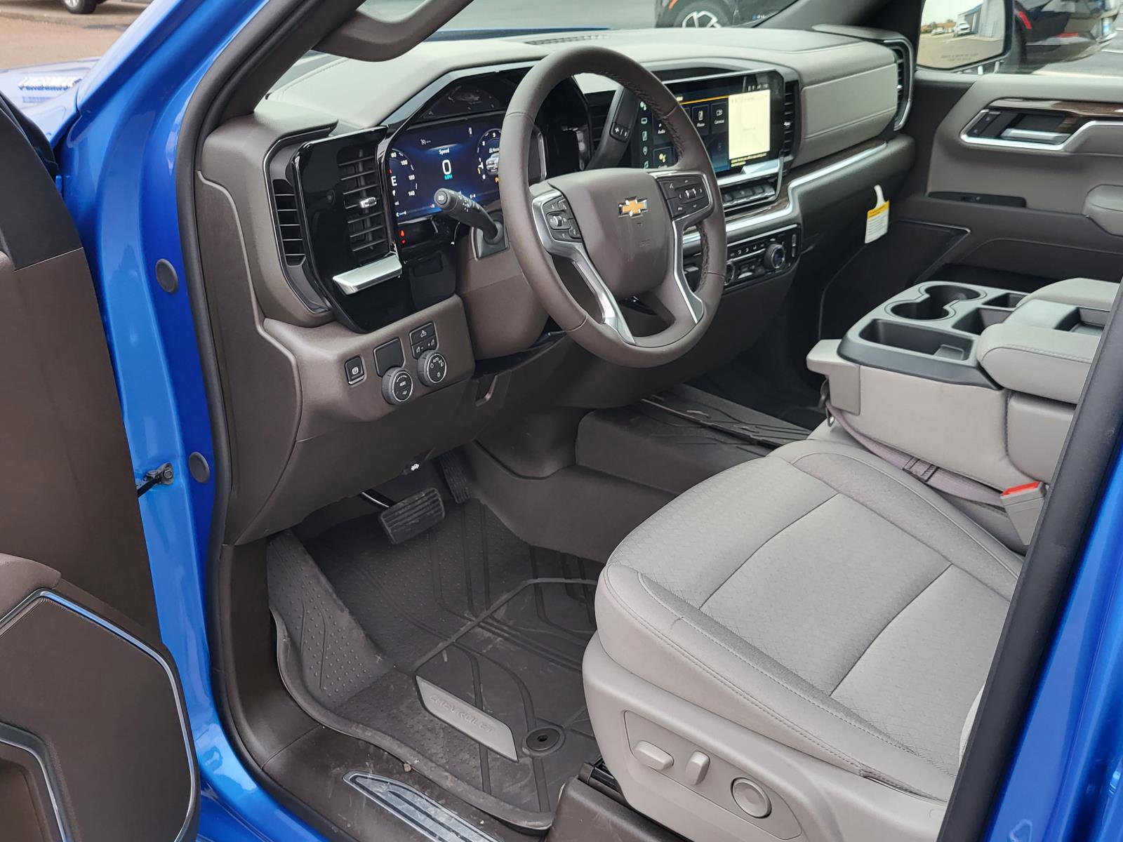 New 2026 Chevrolet Silverado 1500 LT w/ Texas Edition Plus RWD image 13