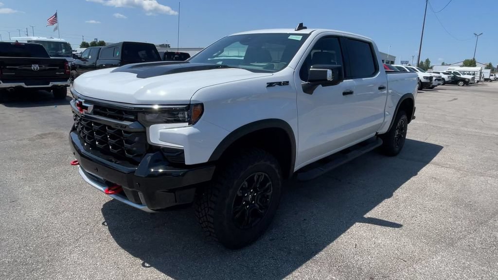 New 2026 Chevrolet Silverado 1500 ZR2 w/ LPO, Dark Essentials Package AWD/4WD image 6