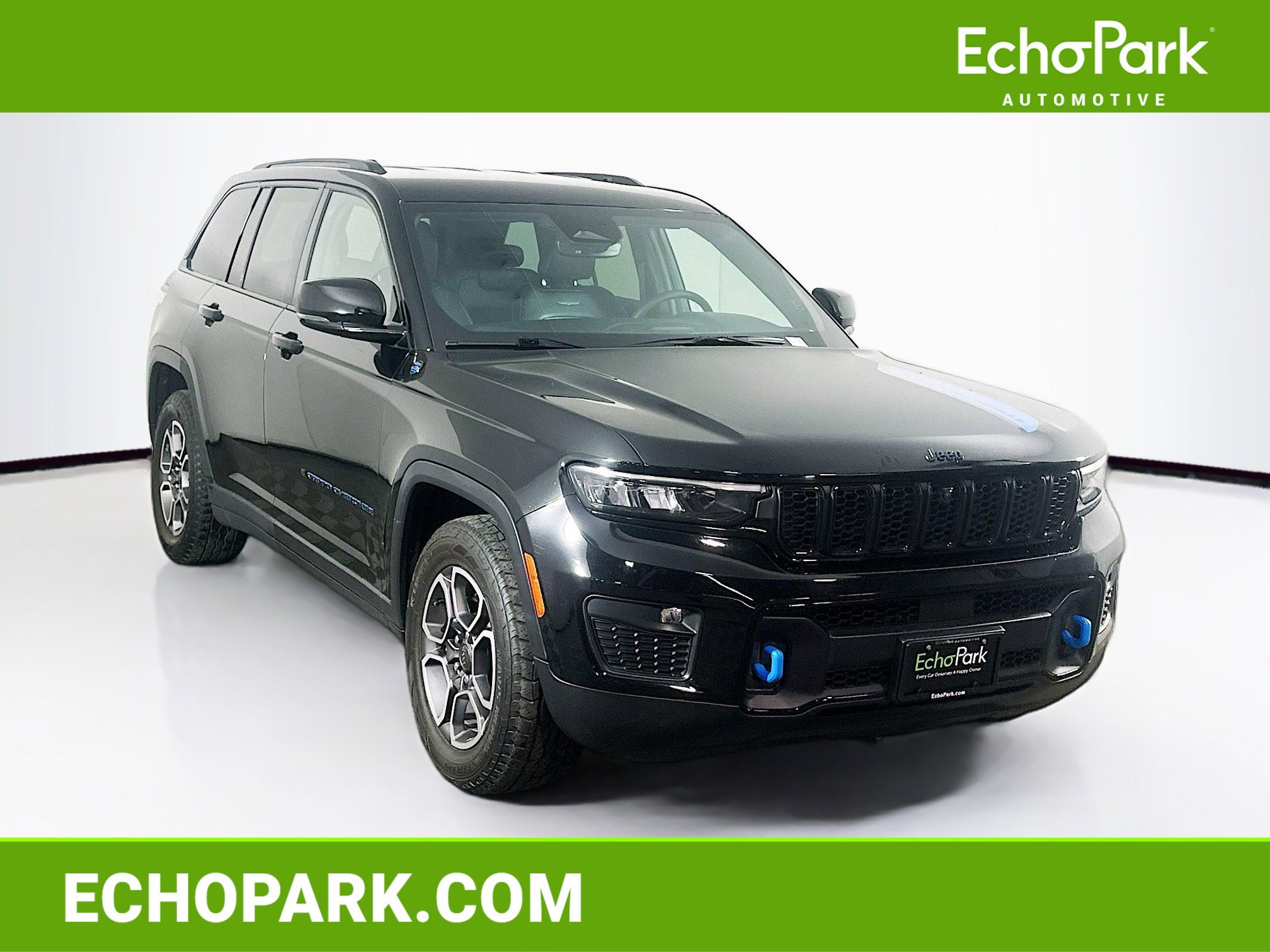 Used 2022 Jeep Grand Cherokee Trailhawk image 1