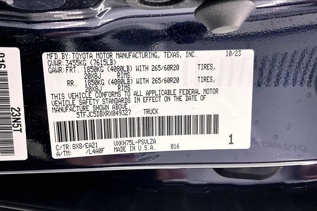 Used 2024 Toyota Tundra Limited AWD/4WD image 36