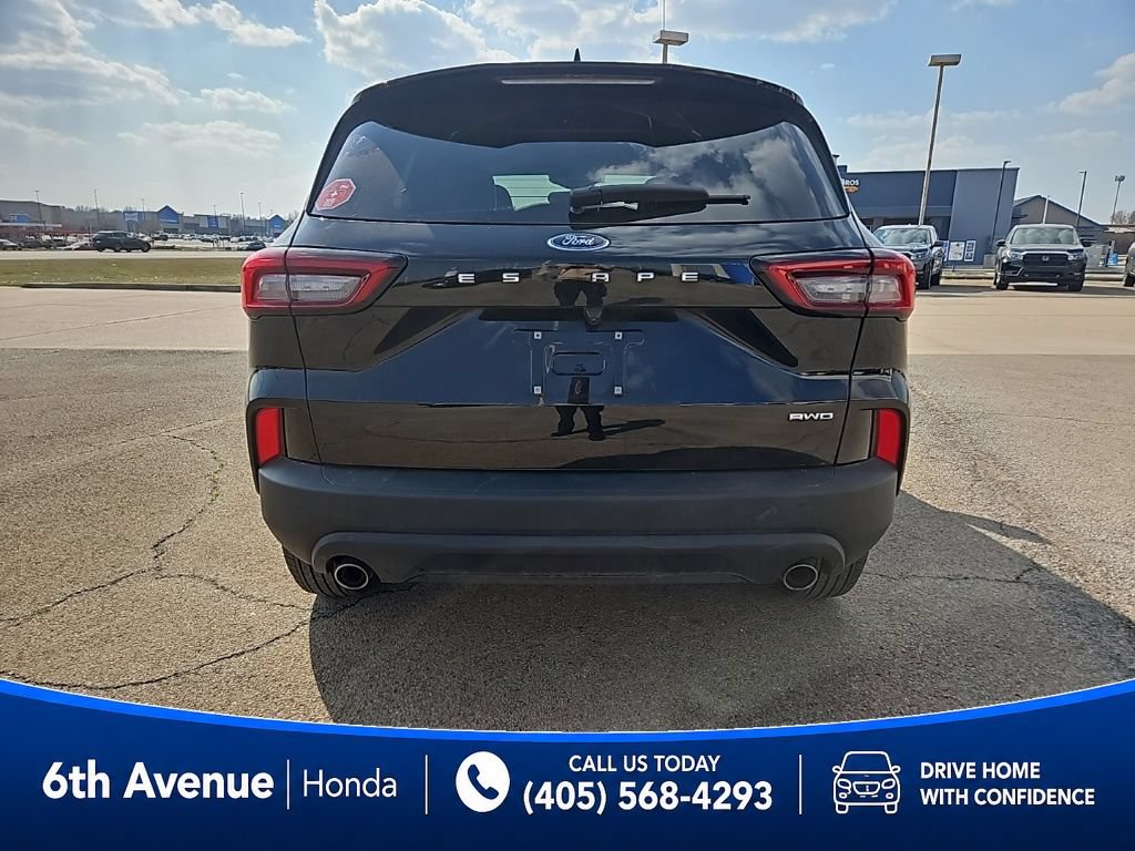 Used 2025 Ford Escape ST-Line AWD/4WD image 6