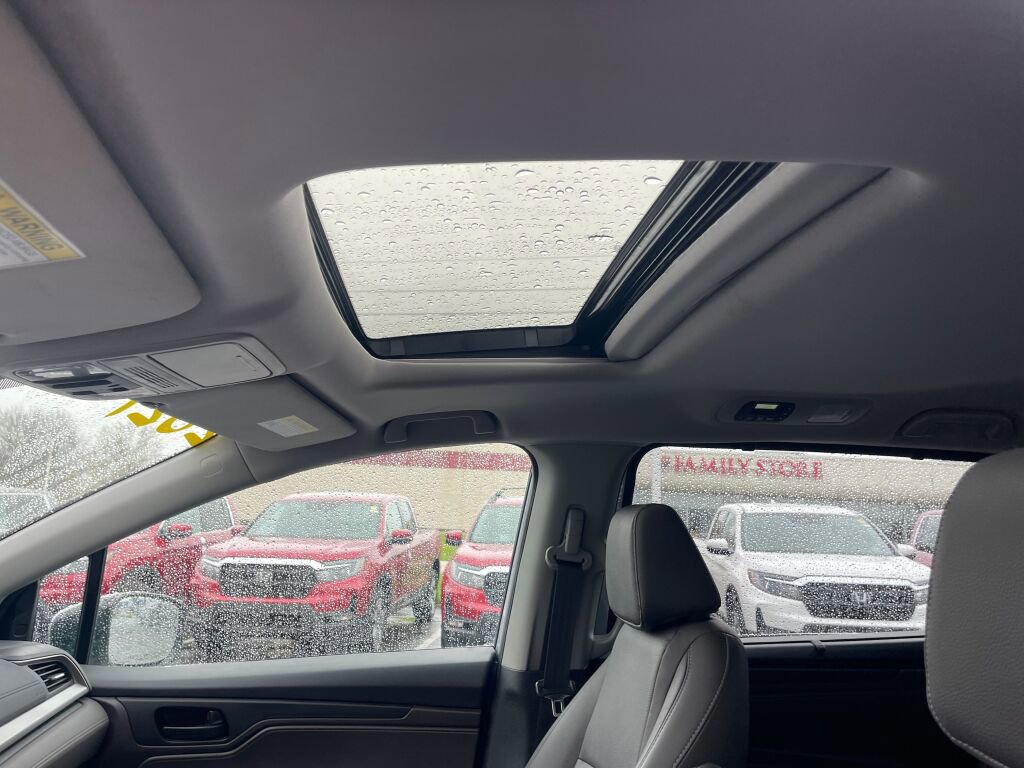 Used 2021 Honda Odyssey EX-L image 9