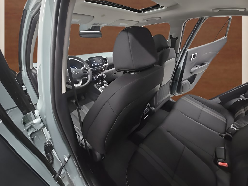 New 2026 Hyundai Venue SEL FWD image 17
