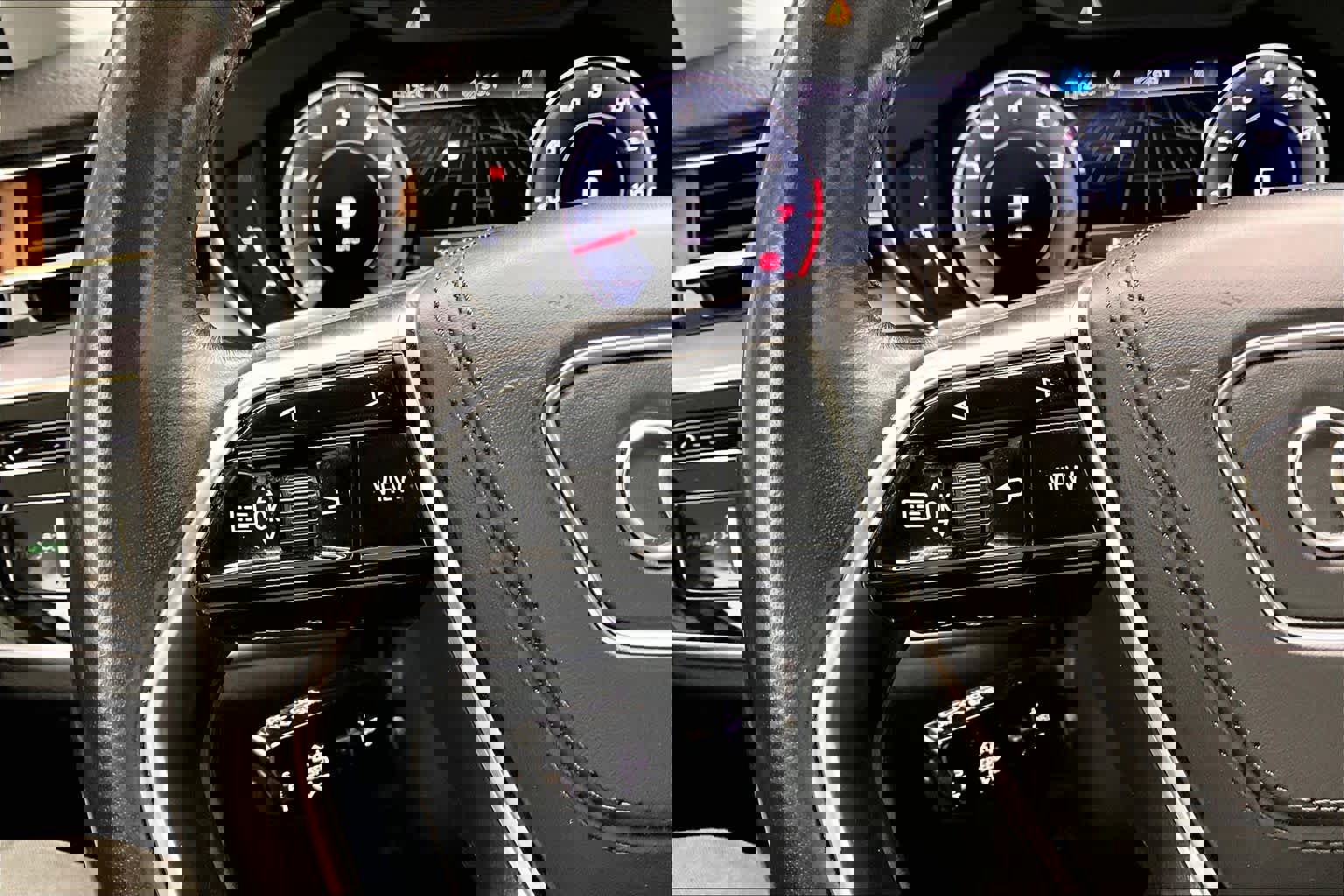 Used 2019 Audi A8 L 3.0T w/ Executive Package image 23