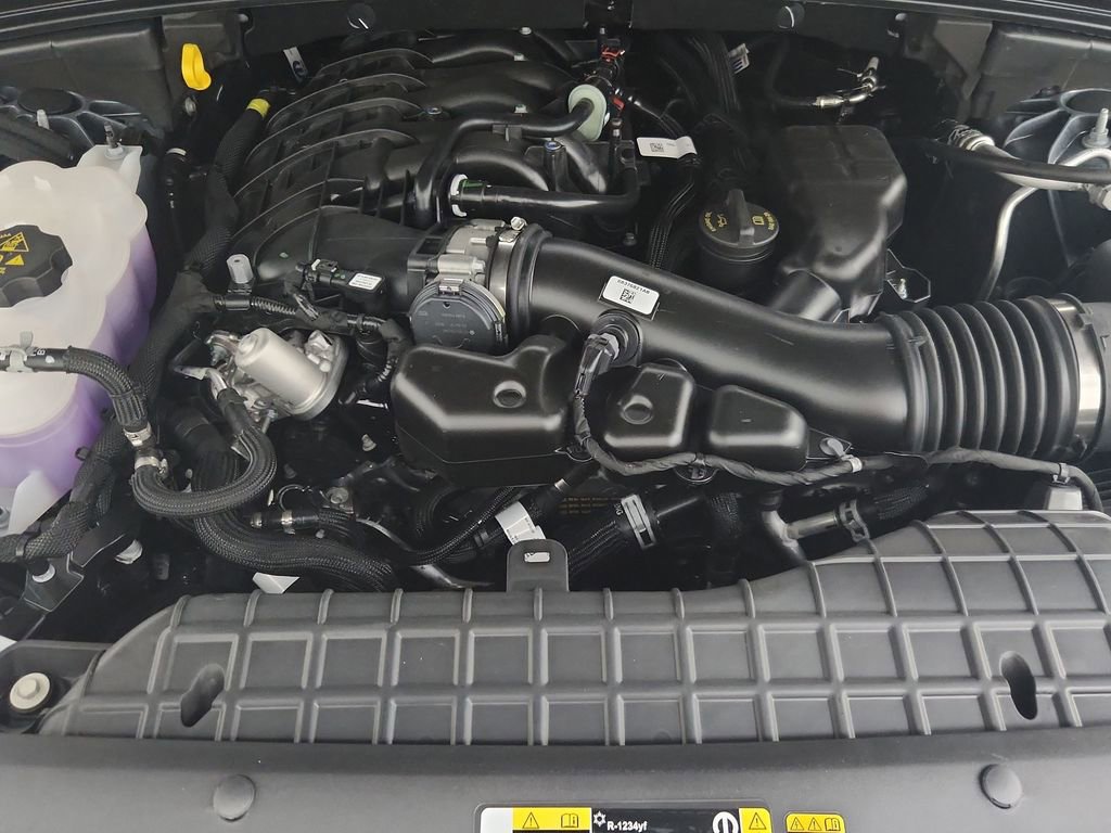 New 2025 Jeep Grand Cherokee L Limited w/ Black Appearance Package image 21