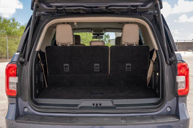 Certified 2023 Ford Expedition XLT RWD image 26