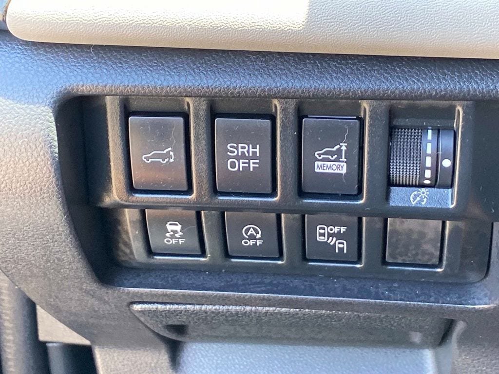 Certified 2023 Subaru Forester Limited AWD/4WD image 26