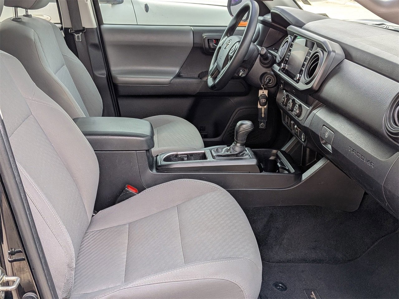 Used 2022 Toyota Tacoma SR image 24