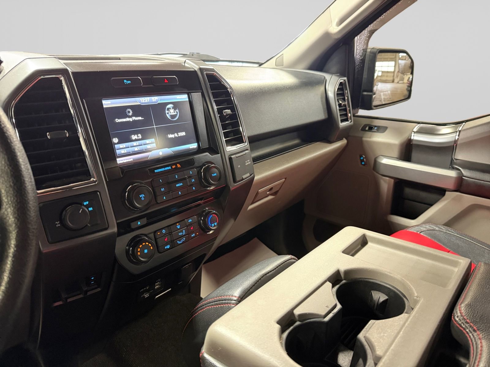 Used 2015 Ford F150 XLT w/ Equipment Group 302A Luxury RWD image 20