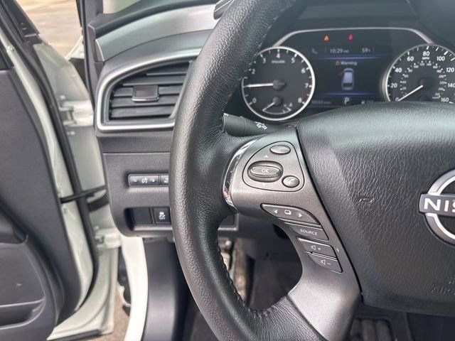 Used 2023 Nissan Murano SV w/ SV Midnight Edition Package AWD/4WD image 17