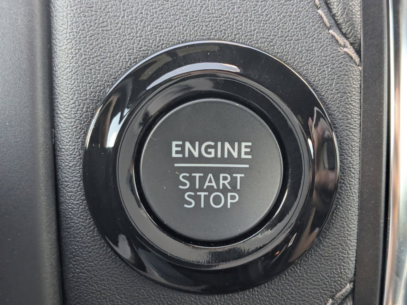 New 2025 Ford Expedition Max Platinum w/ Stealth Performance Package image 33