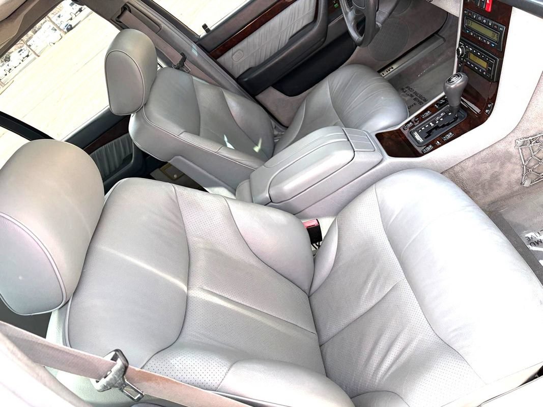 Used 1998 Mercedes-Benz S 500 Sedan image 19