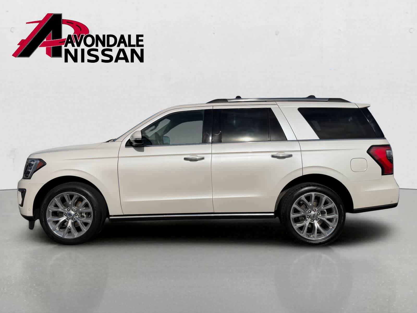 Used 2019 Ford Expedition Limited w/ Equipment Group 302A RWD image 3