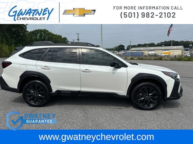 Used 2025 Subaru Outback Onyx Edition XT AWD/4WD image 4