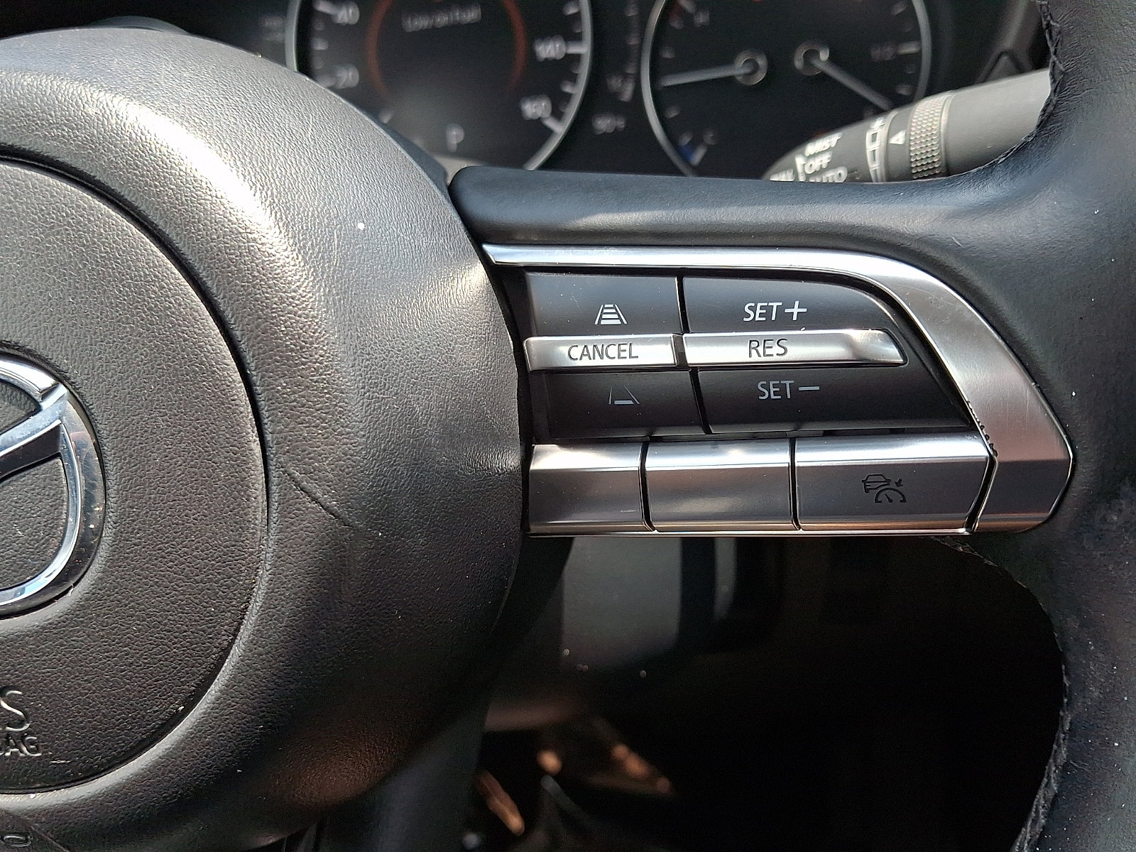 Used 2019 MAZDA MAZDA3 Sedan w/ Preferred Package FWD image 21