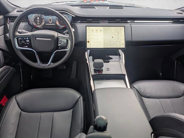 Certified 2025 Land Rover Range Rover Sport SE image 18