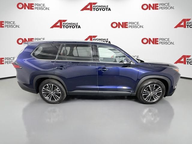 Certified 2025 Toyota Grand Highlander AWD Hybrid image 9