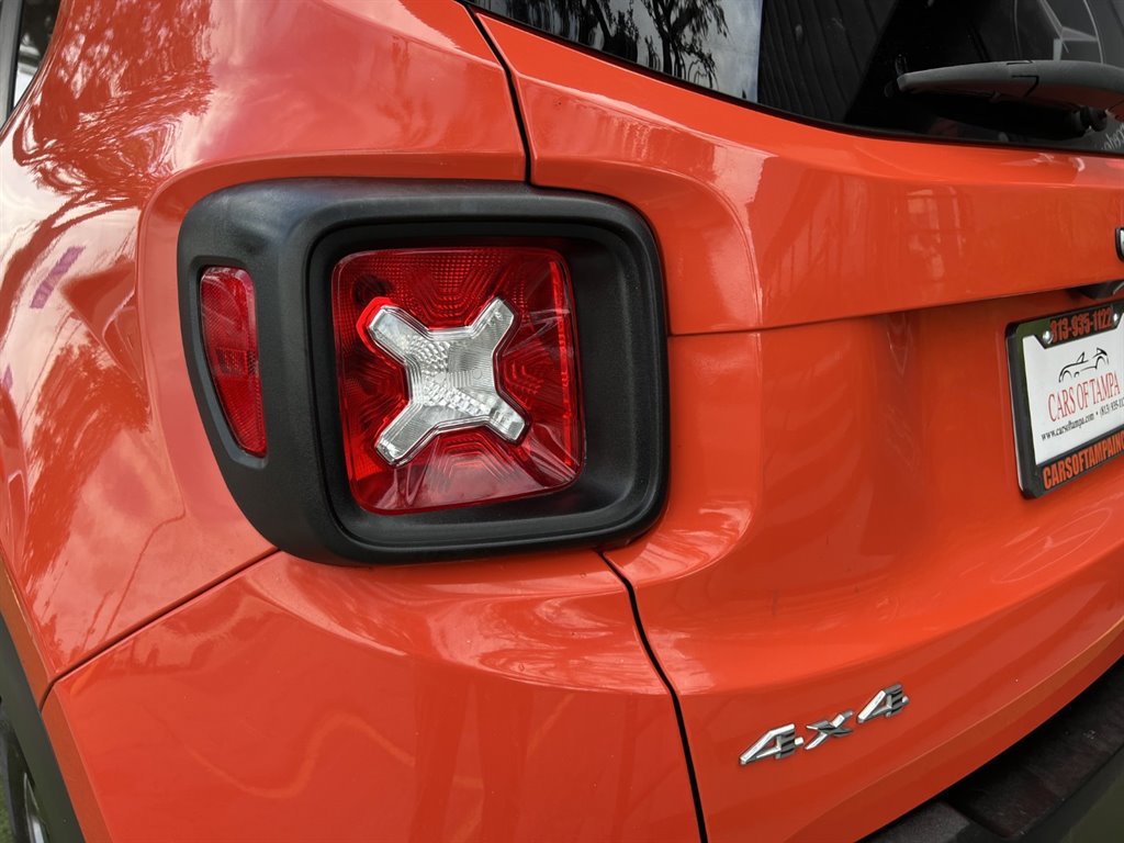 Used 2017 Jeep Renegade Sport w/ Power & Air Group AWD/4WD image 11