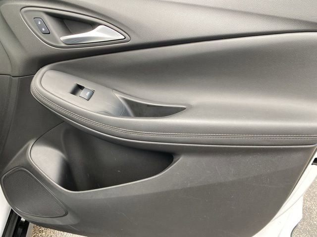 Used 2024 Buick Encore GX Sport Touring w/ Comfort Package AWD/4WD image 37