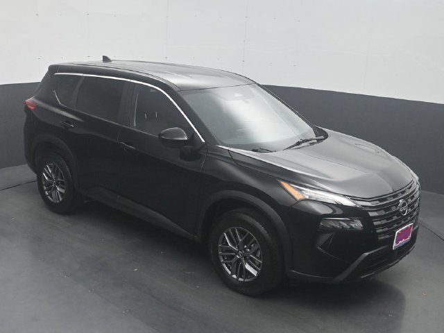 Used 2026 Nissan Rogue SV FWD image 18