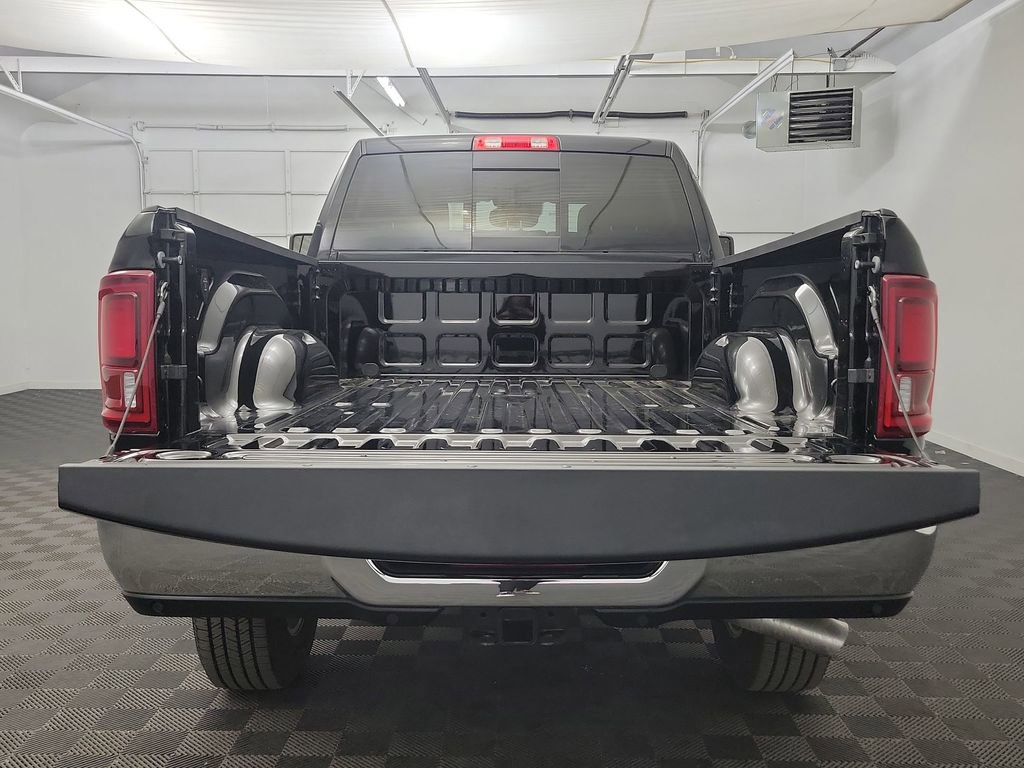 Used 2025 RAM 2500 Big Horn image 17