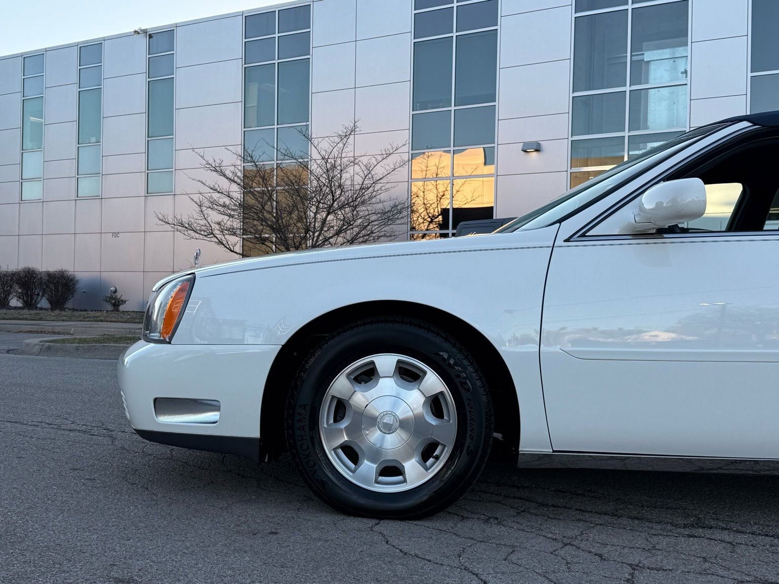 Used 2002 Cadillac De Ville image 9