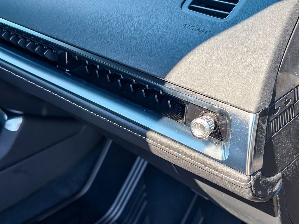 Certified 2025 Cadillac Lyriq Luxury image 37