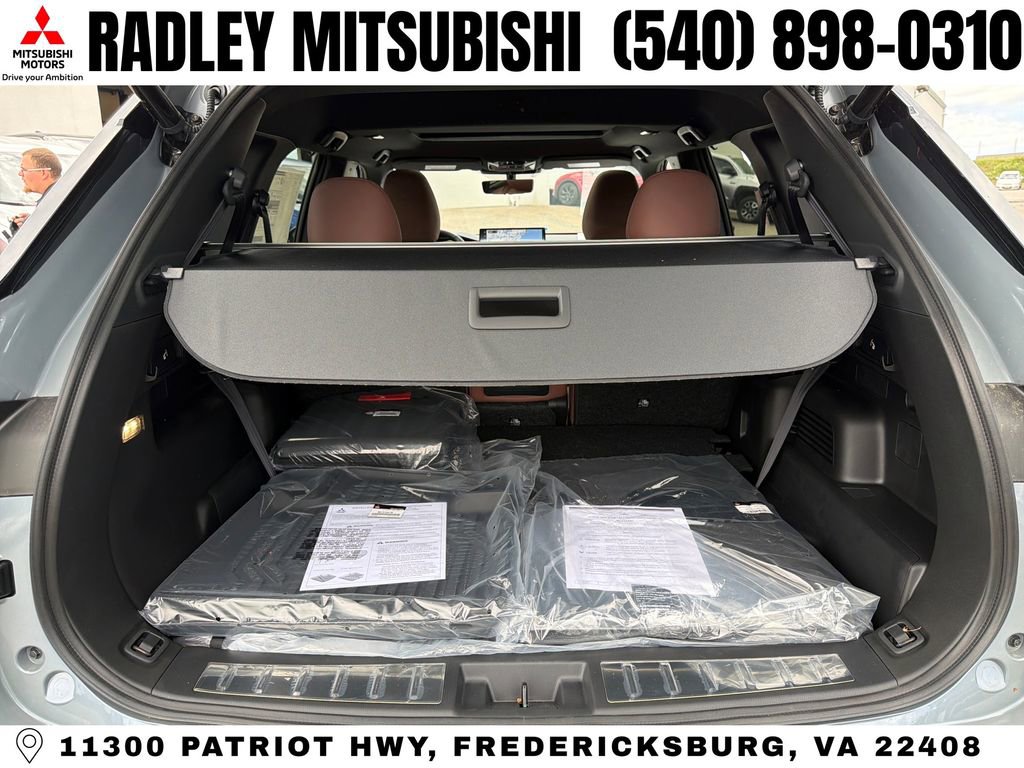 New 2026 Mitsubishi Outlander SEL image 14