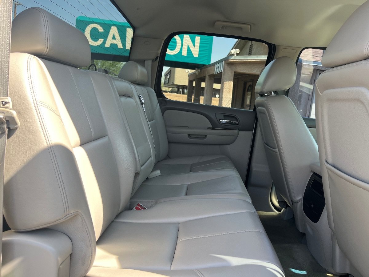 Used 2011 Chevrolet Silverado 3500 LTZ w/ LTZ Plus Package AWD/4WD image 30