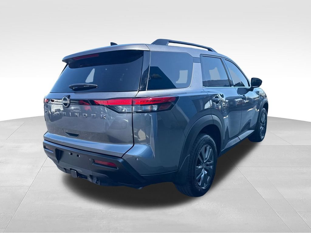 Used 2026 Nissan Pathfinder SV w/ SV Premium Package FWD image 6