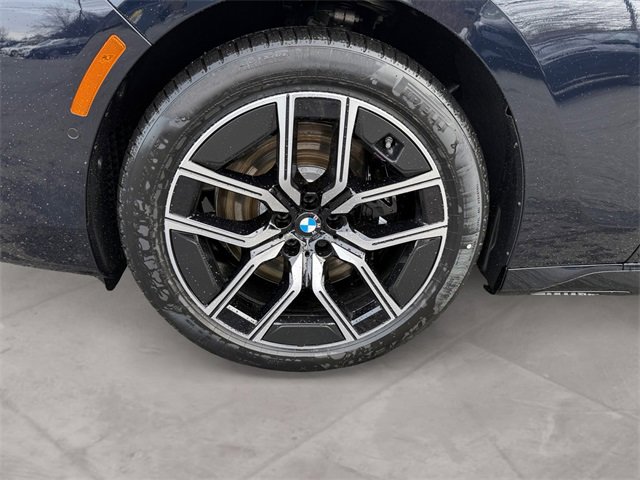 New 2026 BMW 760i xDrive image 14