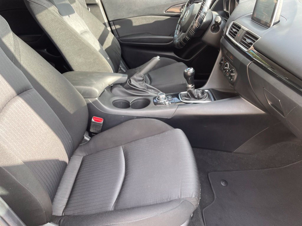 Used 2015 MAZDA MAZDA3 i Sport FWD image 27