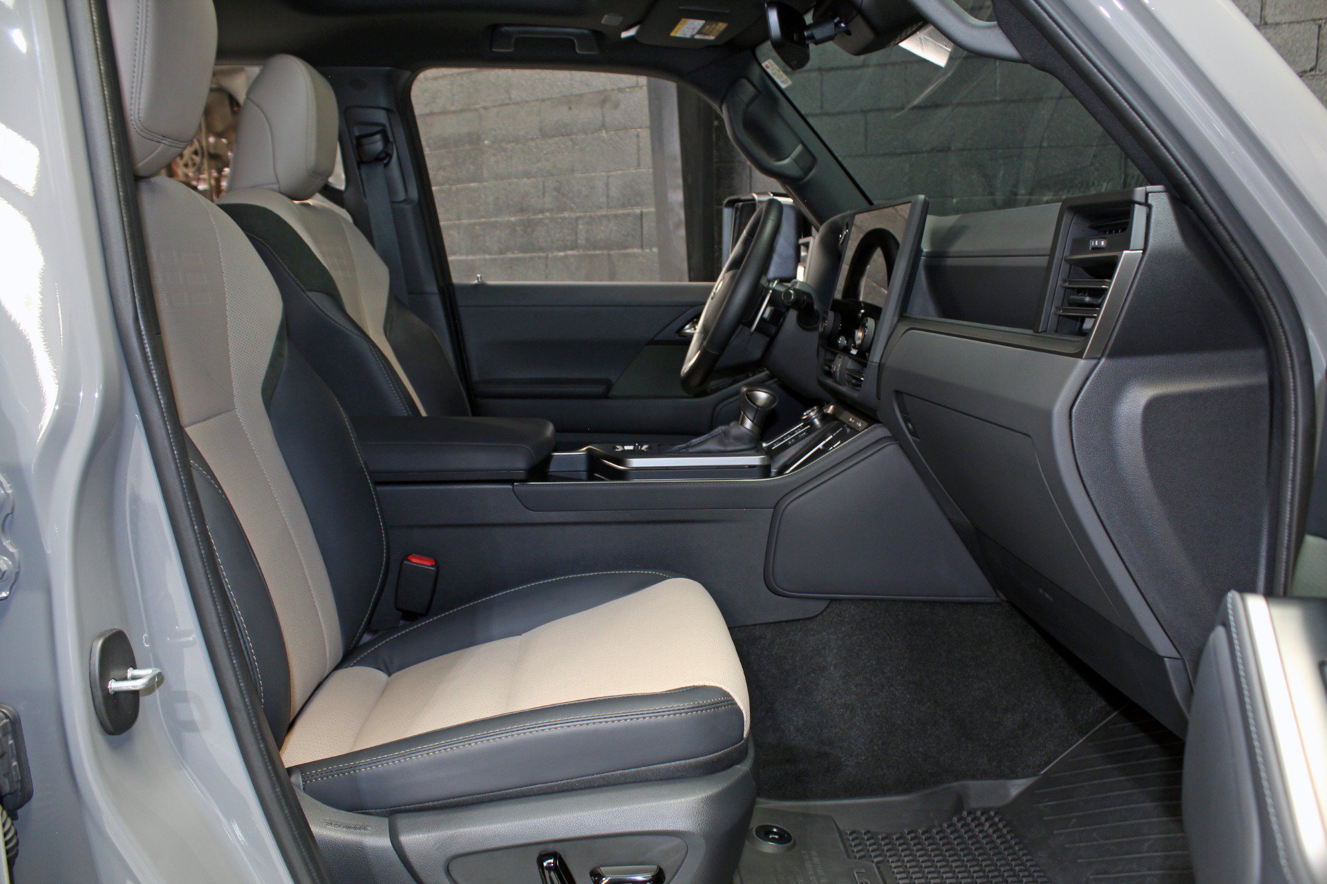 Used 2024 Lexus GX 550 AWD/4WD image 50