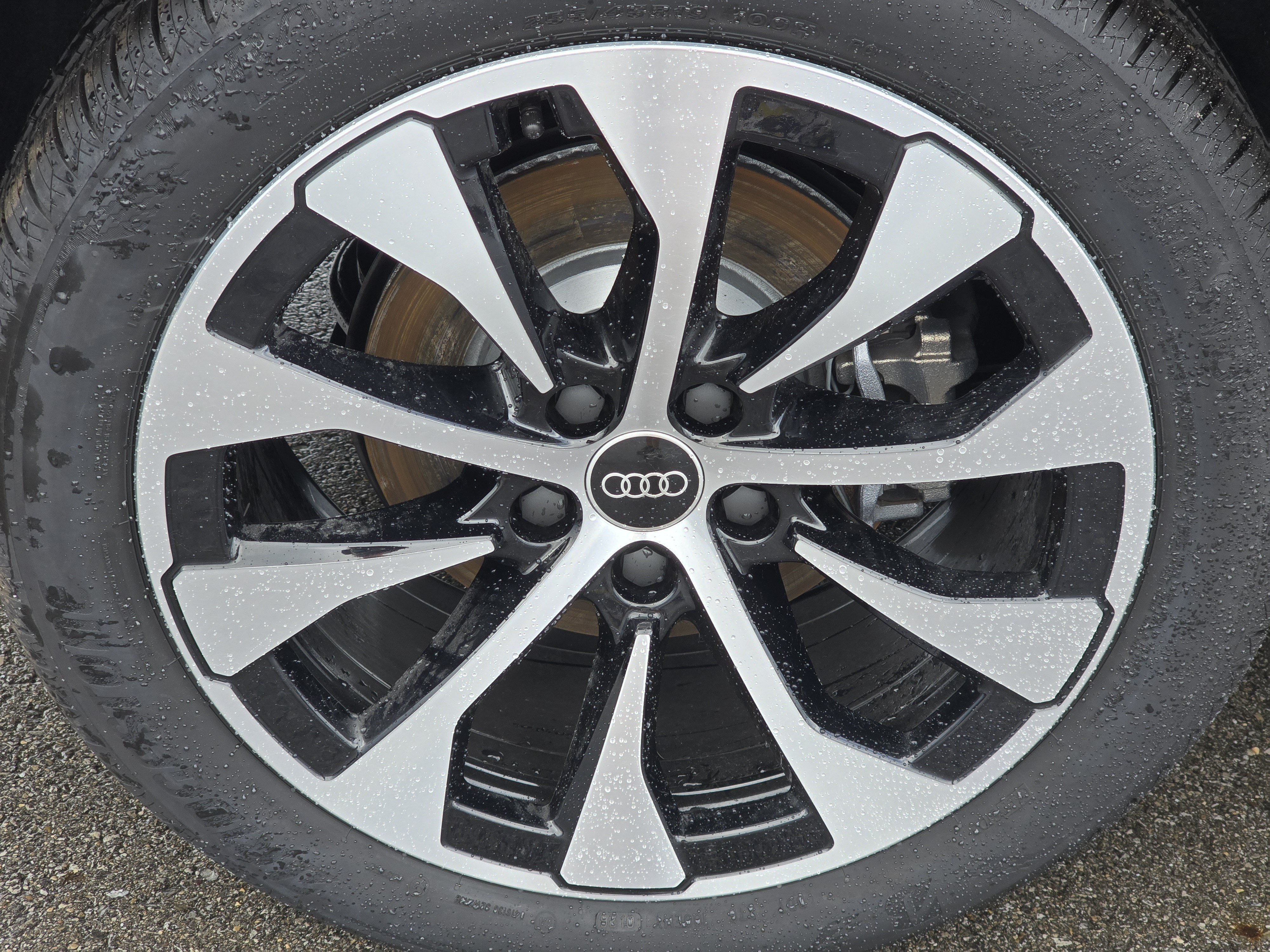 New 2026 Audi Q3 quattro 2.0T AWD/4WD image 17