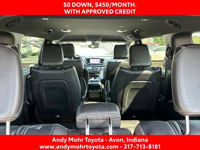 Used 2024 Chrysler Pacifica Limited FWD image 13