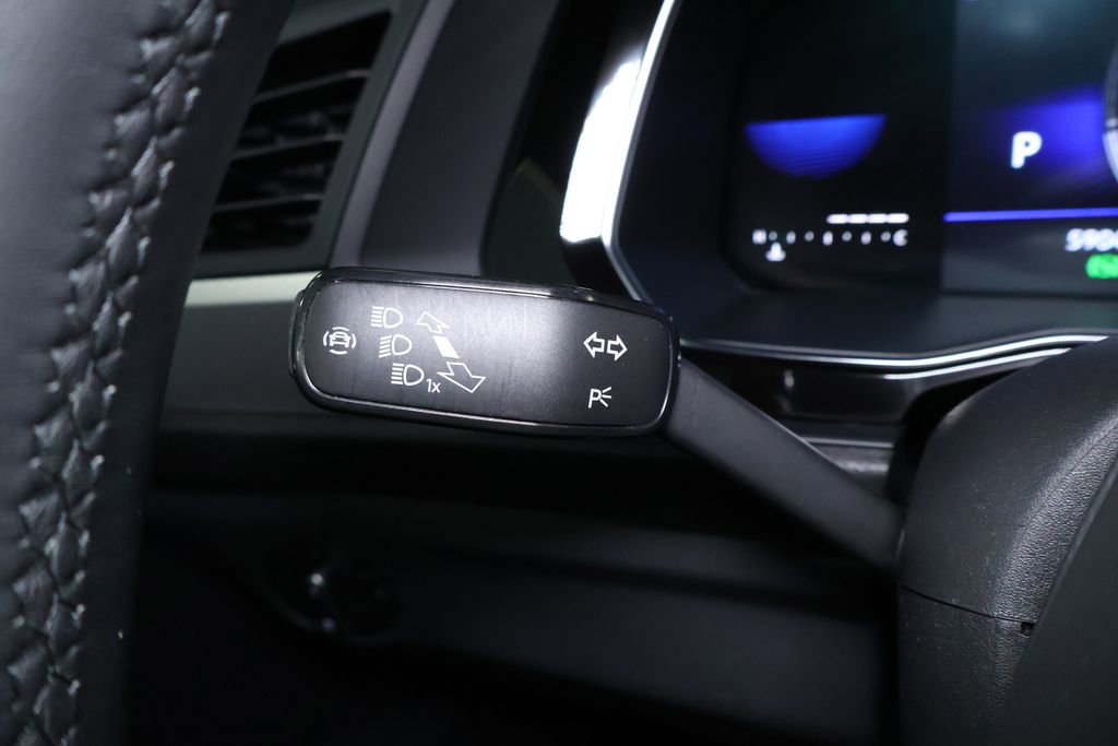 Used 2022 Volkswagen Jetta Sport image 21