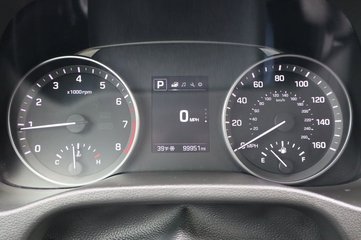 Used 2017 Hyundai Elantra ECO w/ Cargo Package image 33