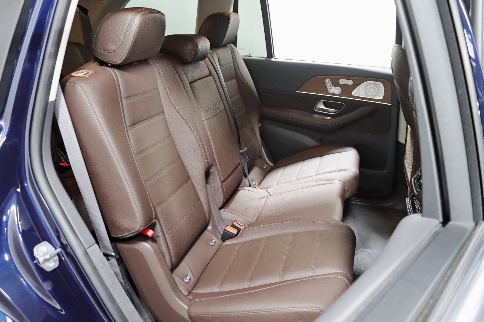 Used 2020 Mercedes-Benz GLS 580 4MATIC image 34