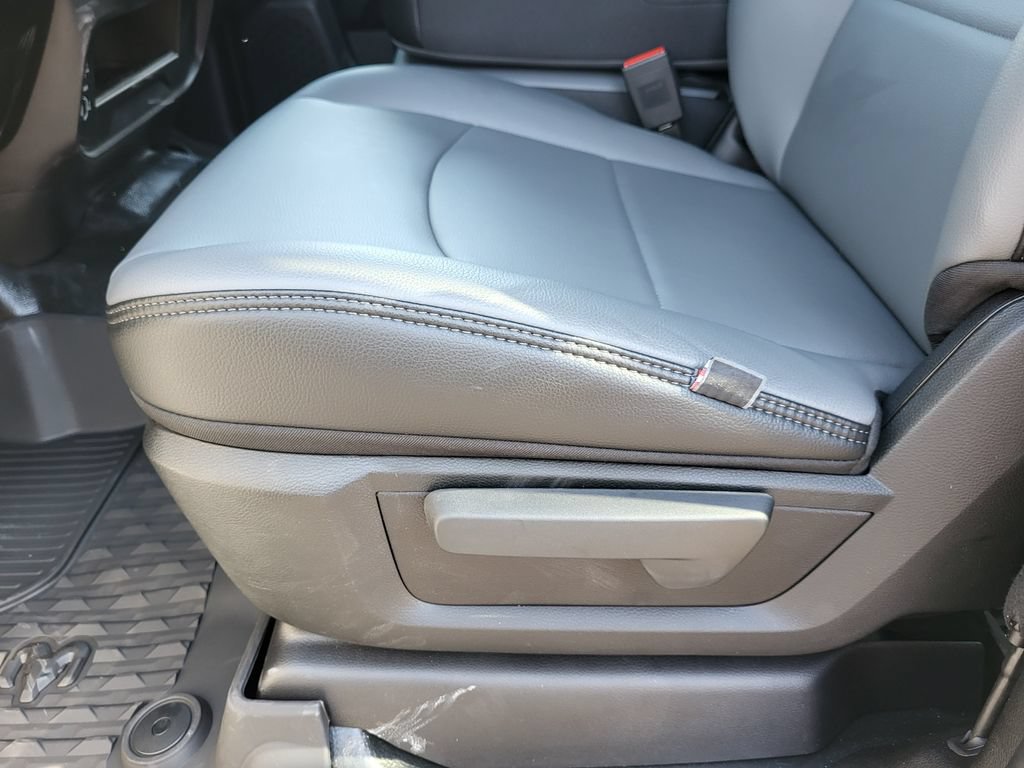 New 2026 RAM 2500 Tradesman AWD/4WD image 24