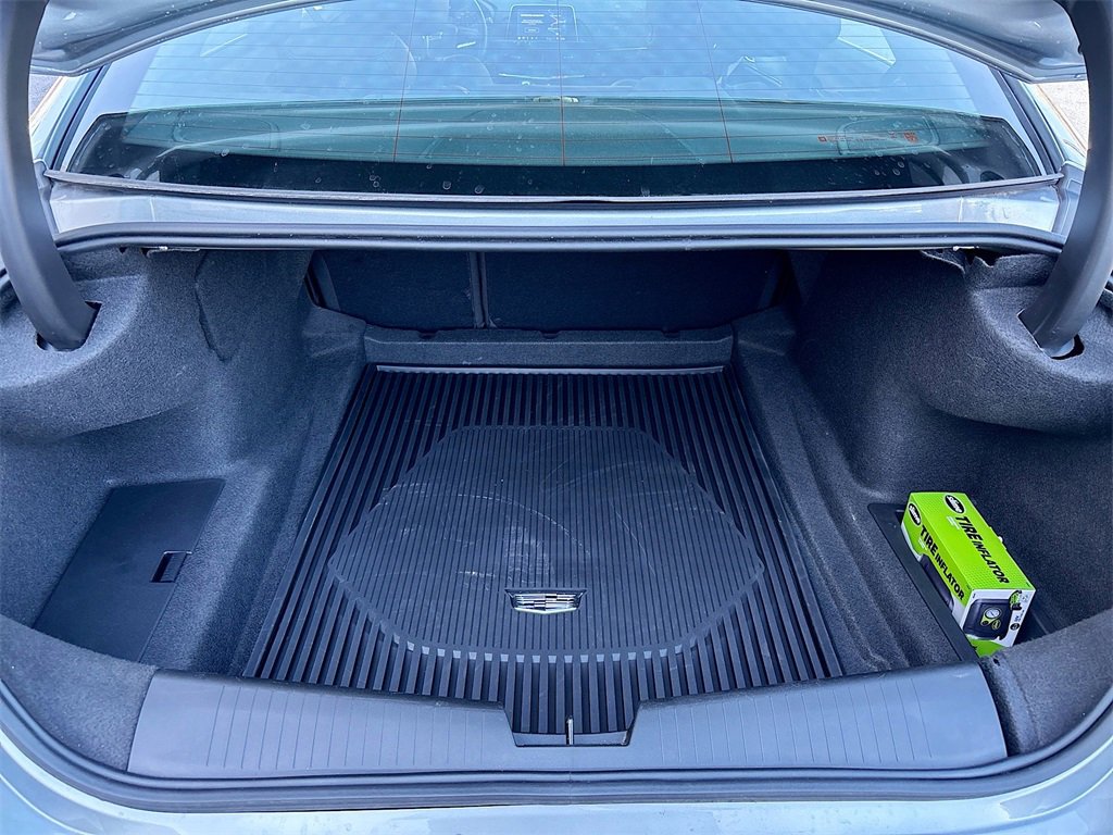 Used 2025 Cadillac CT4 Luxury image 27